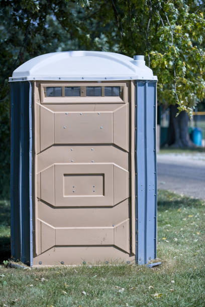 Best Luxury portable toilet rental  in Park River, ND